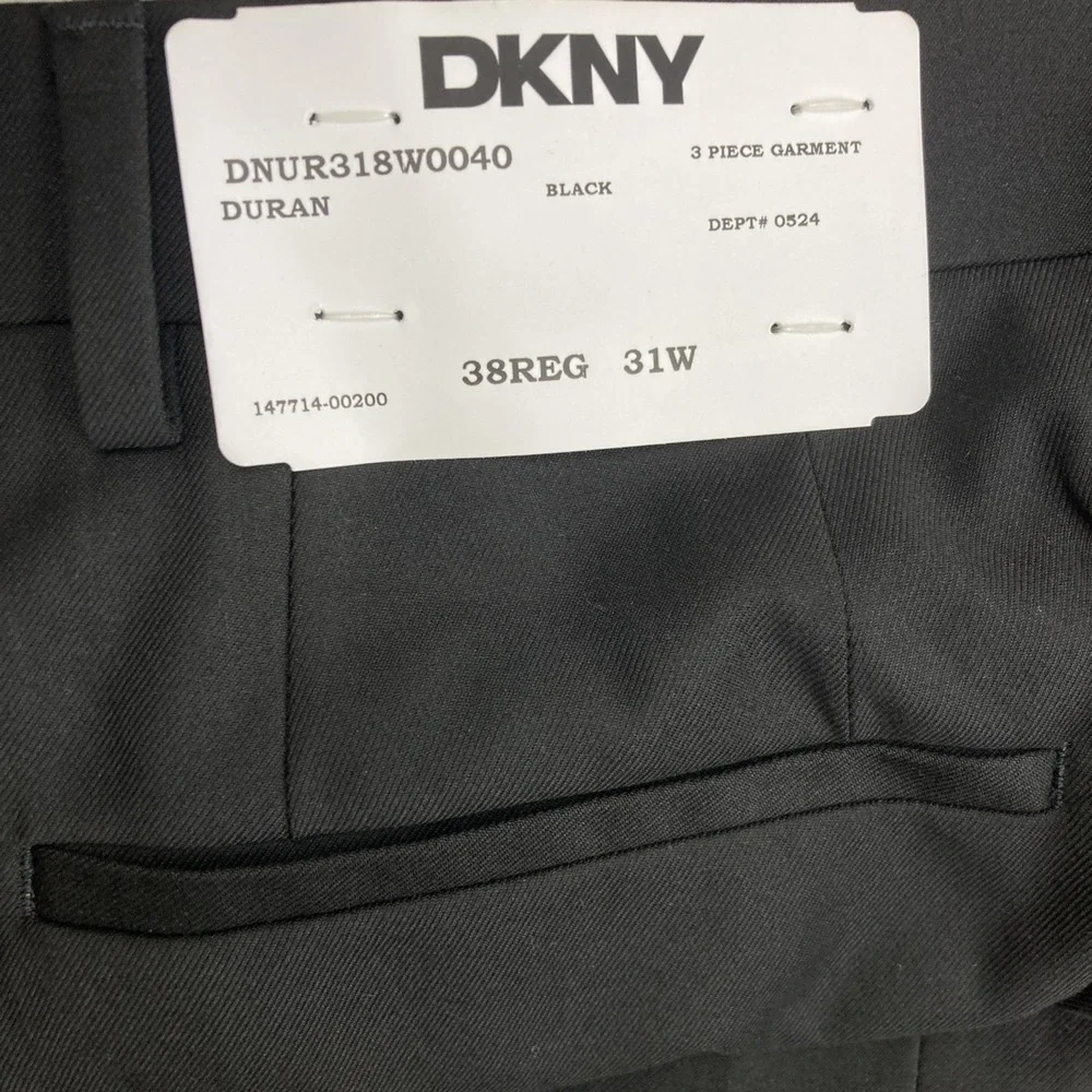 DKNY Mens Modern fit 3-pc‎ Suit Jacket Vest 38R Black Pants 31W 31L